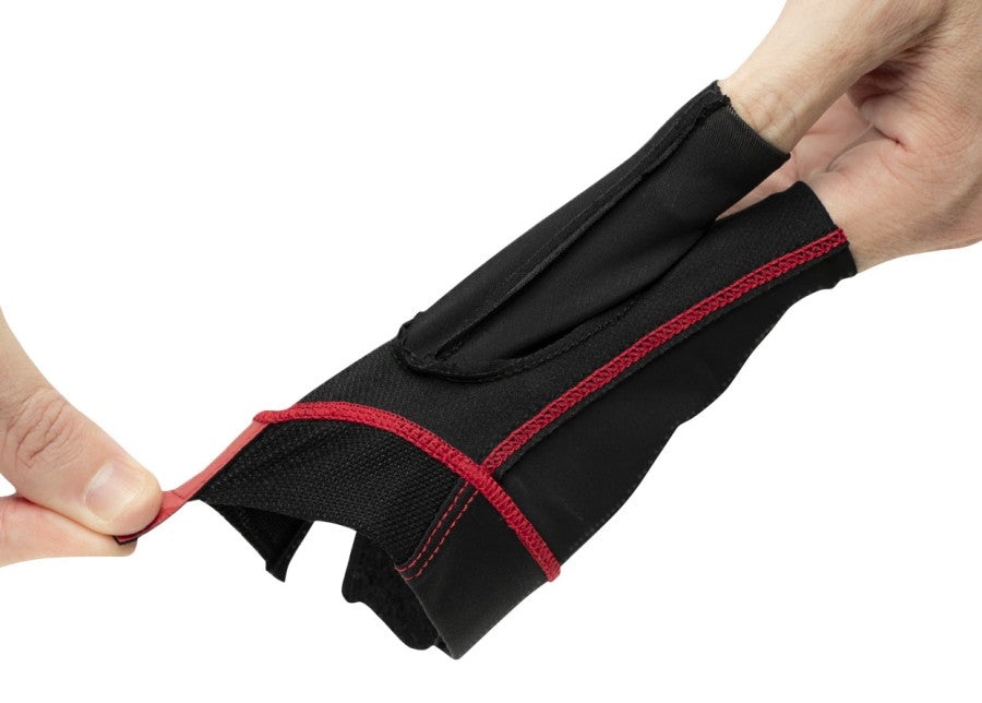 Handschuh, Cuetec Axis, 3-Finger, schwarz-rot, für rechte Hand, M